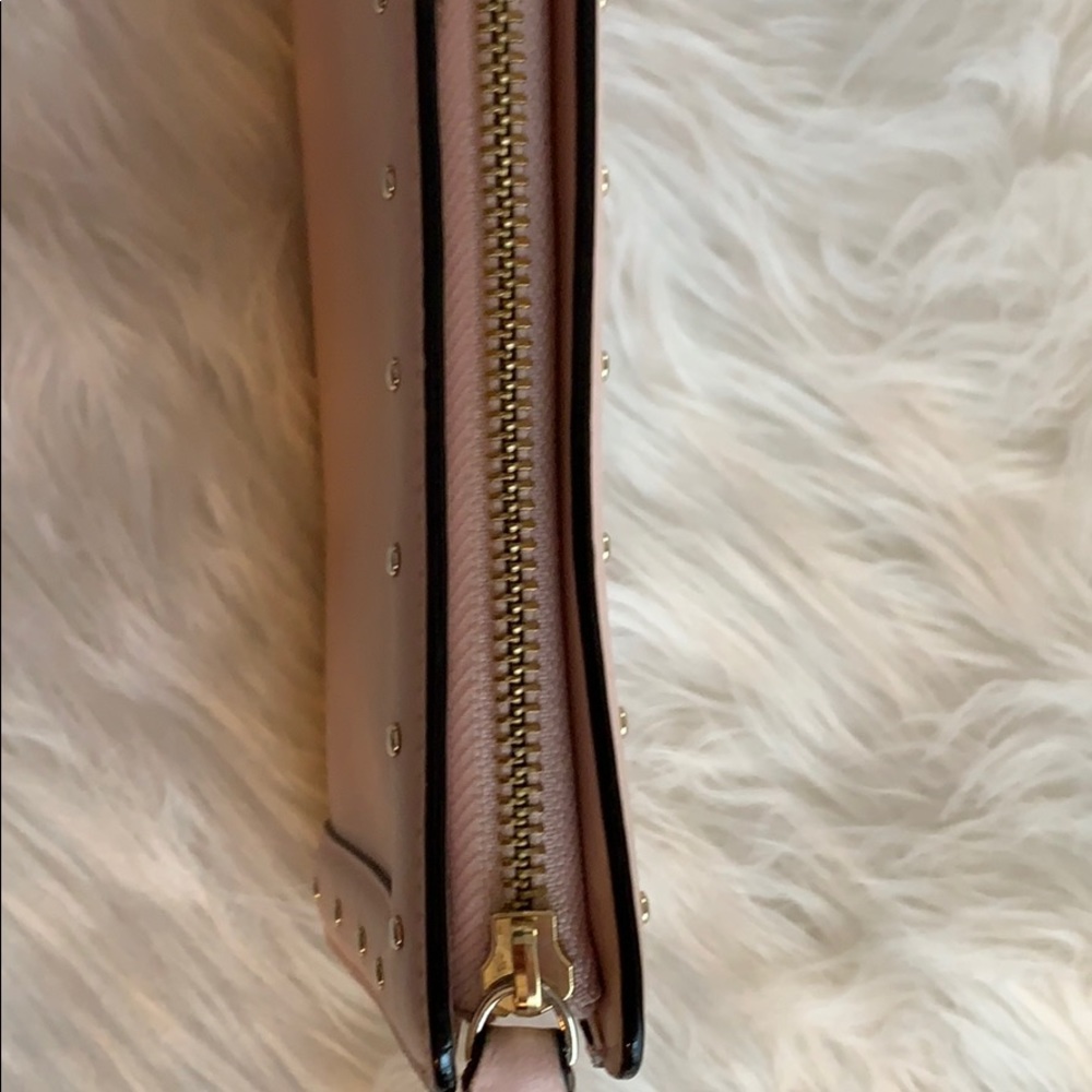 Kate Spade wristlet - Picture 4 of 5